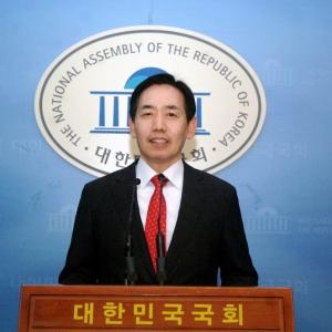 정용선 “자유한국당, 전략 공천 방침 철회하라”