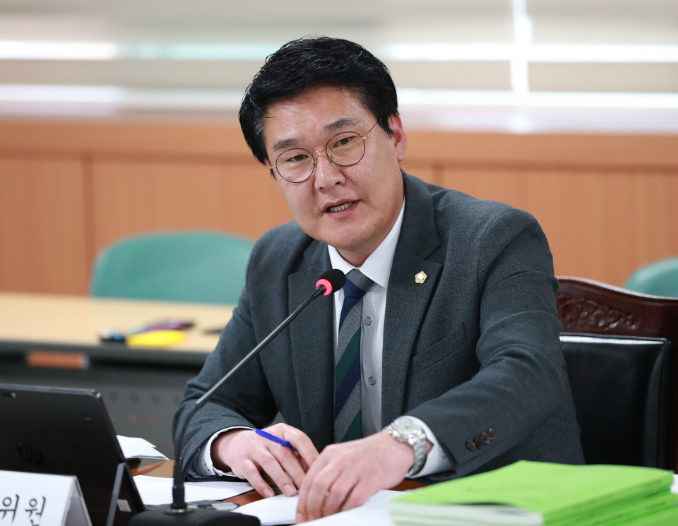 충남도의회 교육위원회 홍기후 도의원(더불어민주당, 당진1)