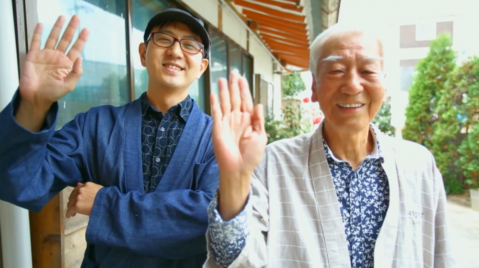 김용세 씨와 아들 김동교 대표.