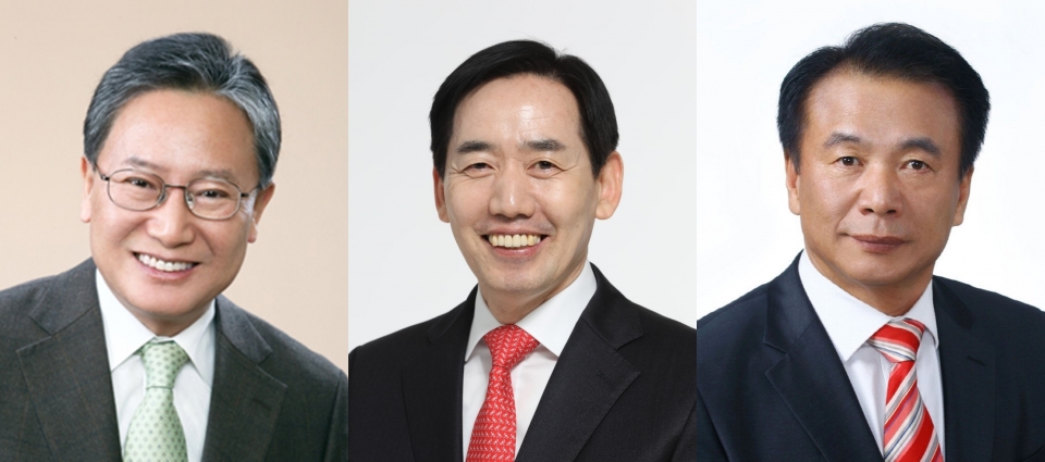 사진 왼쪽부터 김동완 전 의원, 정용선 교수, 정석래 전 지역위원장