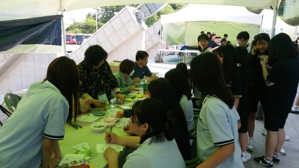 당진교육지원청은 23일 신성대학교 태촌아카데미홀에서 ‘2019 해나루 진로체험·교육자원 박람회’를 개최했다. 사진제공=당진교육지원청