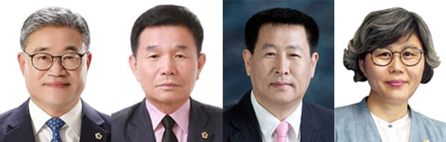 사진 왼쪽부터 김명선·정광섭·장승재·김명숙 의원