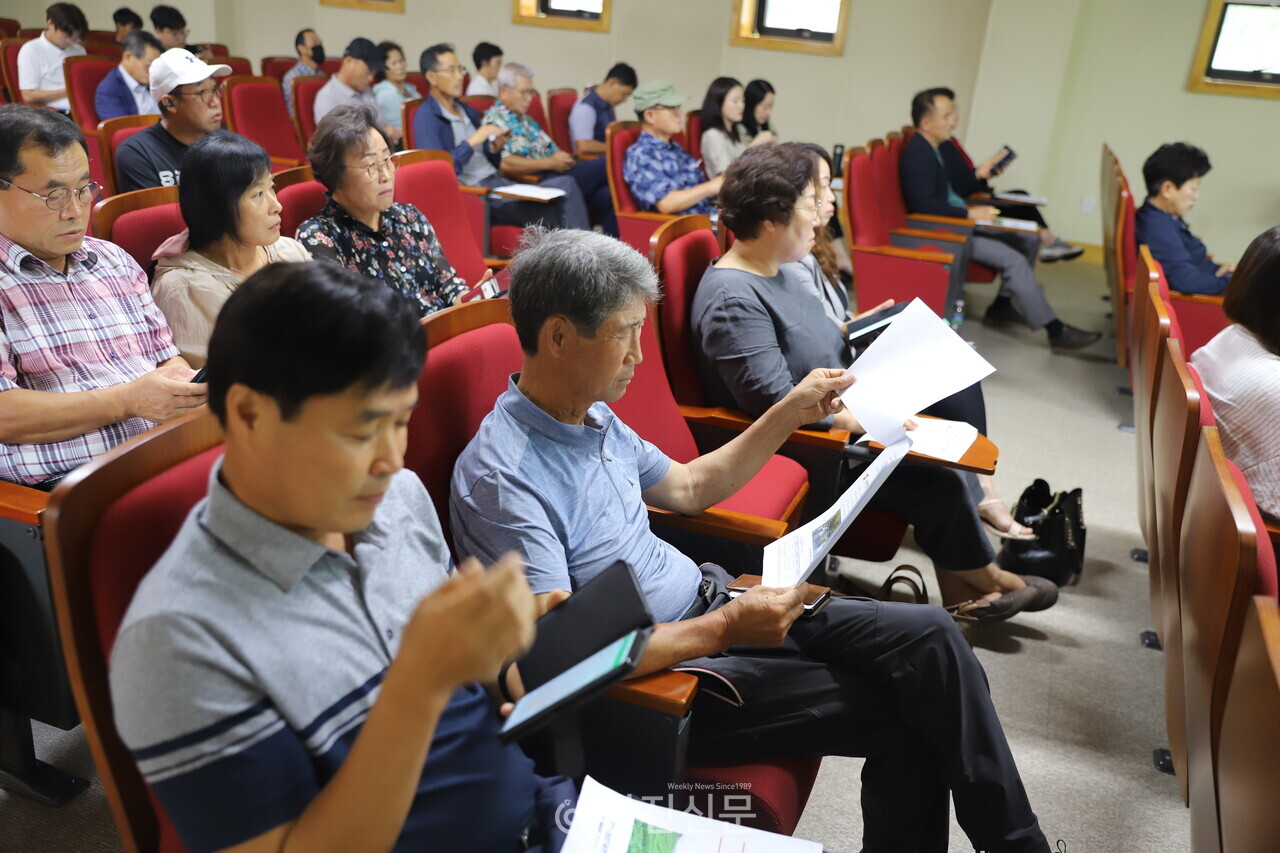 우리콩 지역 소비 활성화 설명회에 여러 시민들이 참석해 콩 브랜드화에 대한 높은 관심을 보였다. ⓒ지나영