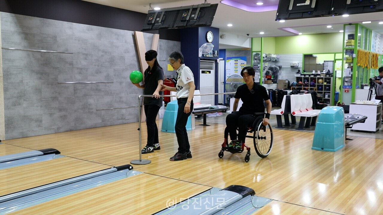 휠체어는 1~3급까지만 허용하며, 시각 장애인의 경우 반드시 안대나 아이패치를 착용해야 한다. ⓒ당진신문
