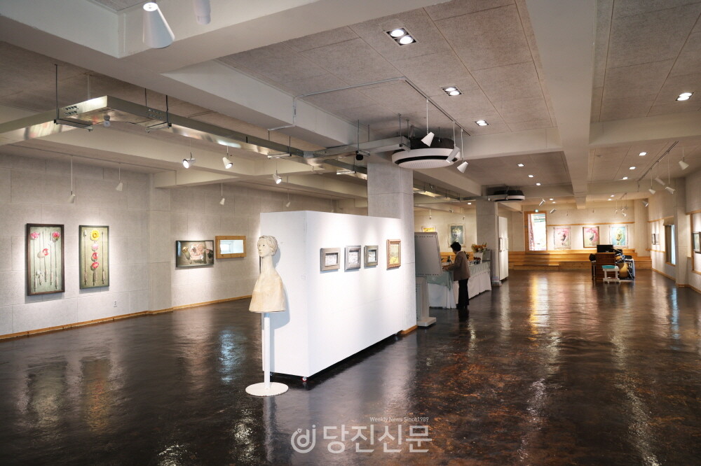 장철석 작가 ‘JAKKA JANG’ 展 전시관 내부. ⓒ배현섭