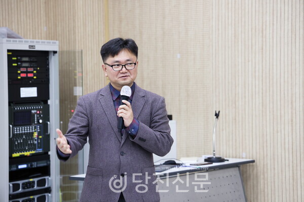 당진3동 발전방향을 주제로 발표한 충남연구원 조봉운 선임연구위원. ⓒ조혜미